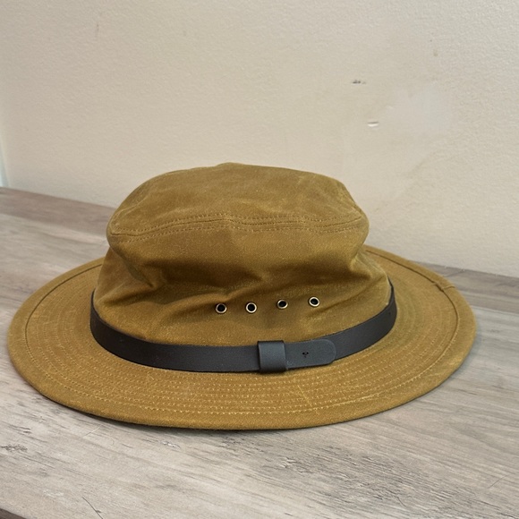 Filson Waxed Packer Hat - Picture 1 of 6